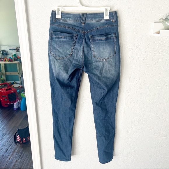 Democracy Jeans Women's 4 Ab Technology Stretch Medium Wash Skinny - Picture 2 of 8